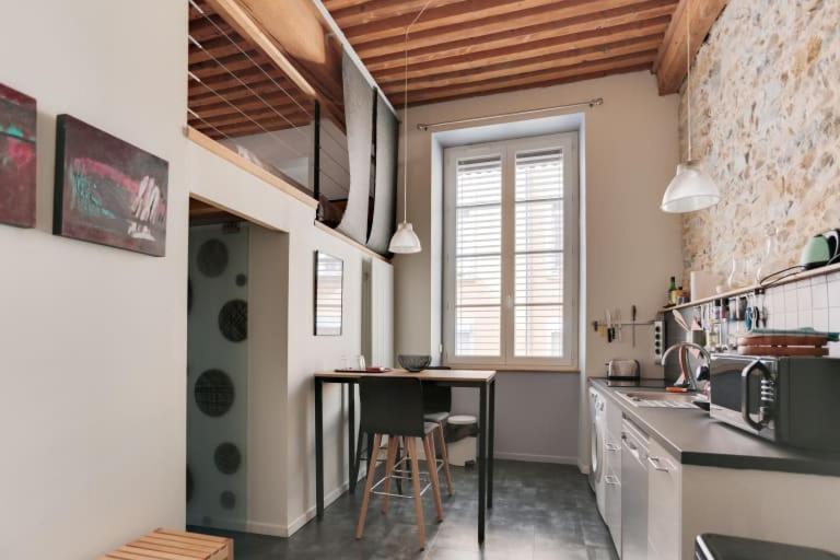 Apartamento Guestready - Charmant Loft Croix-Paquet Pour 2 Lyon Exterior foto